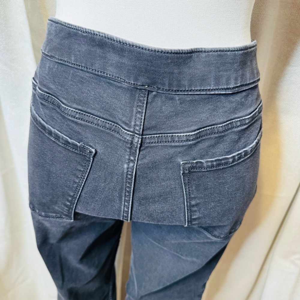 Lee Women's Charcoal Jeggings - Picture 6 of 11